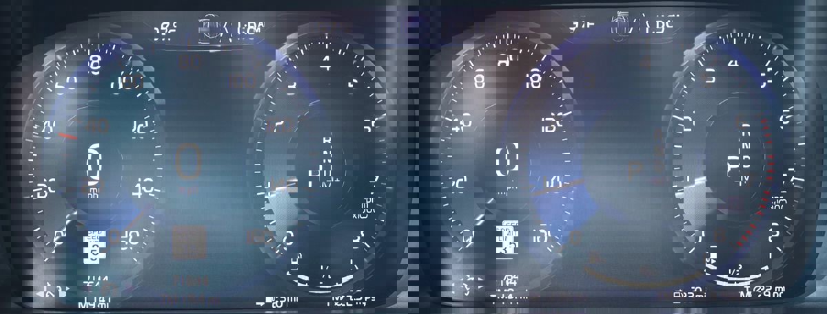 Used 2022 Volvo XC40 T4 Momentum image 36