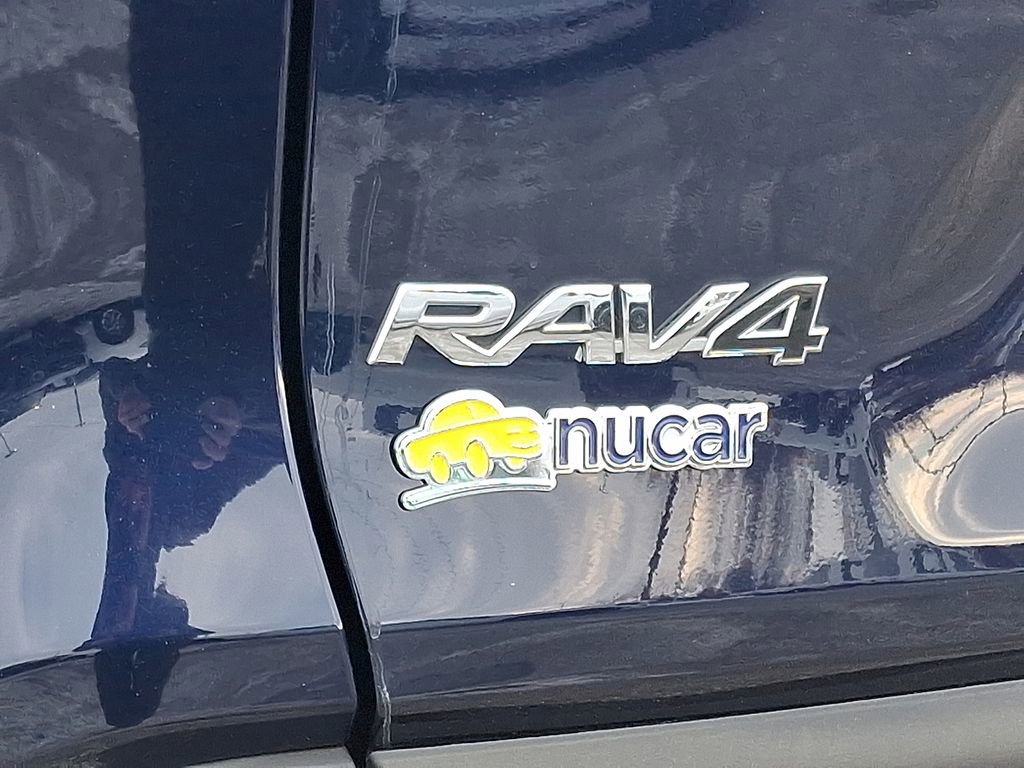 Used 2022 Toyota RAV4 XLE image 30