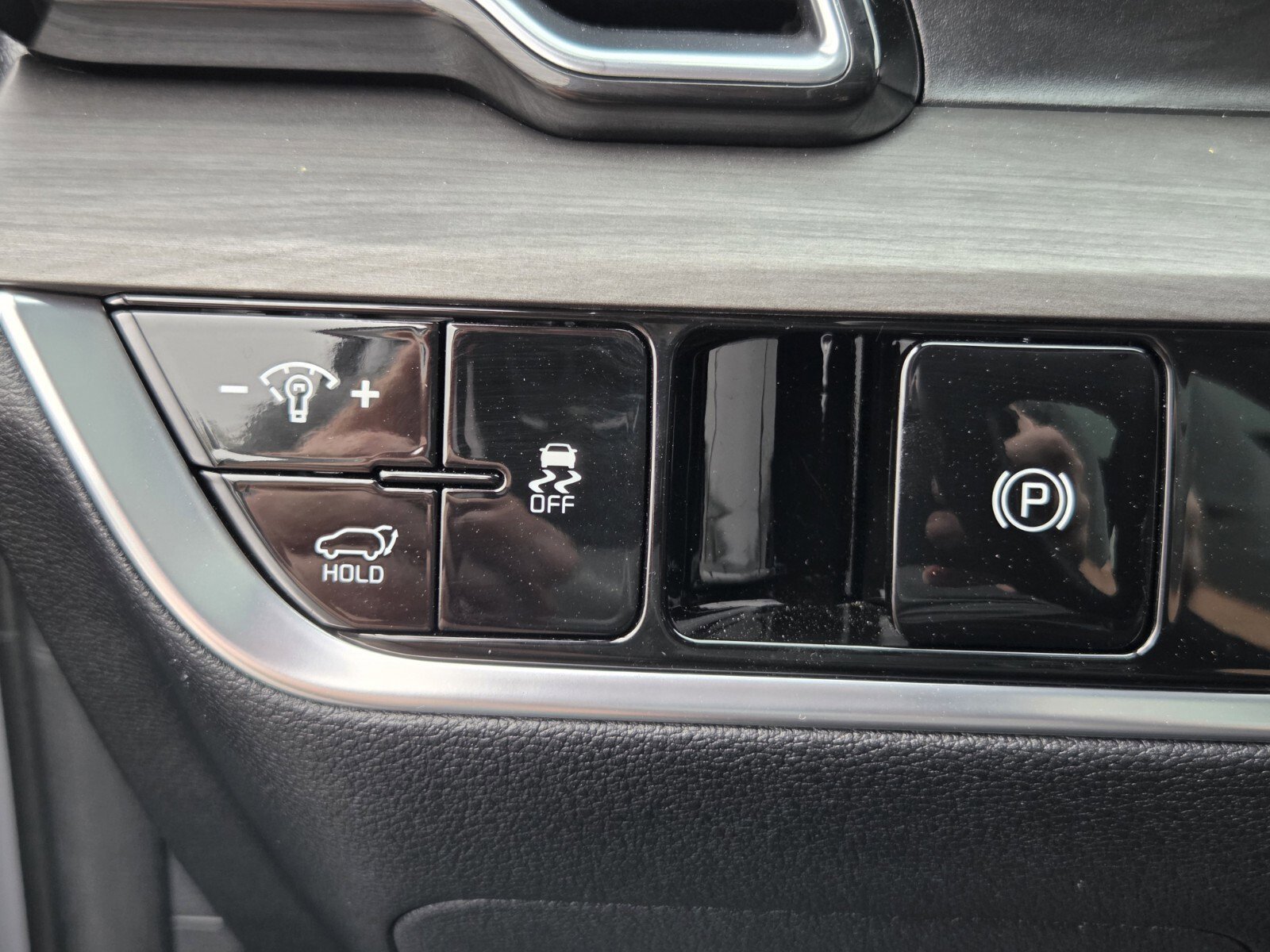 Used 2025 Kia Sportage X-Line w/ Premium Package image 22