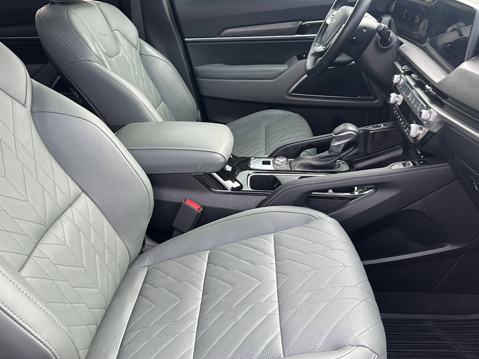 Used 2024 Kia Telluride EX X-Line image 24