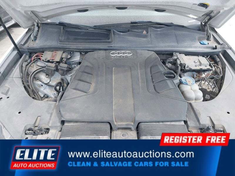 Used 2017 Audi Q7 3.0T Prestige w/ Prestige Package image 19