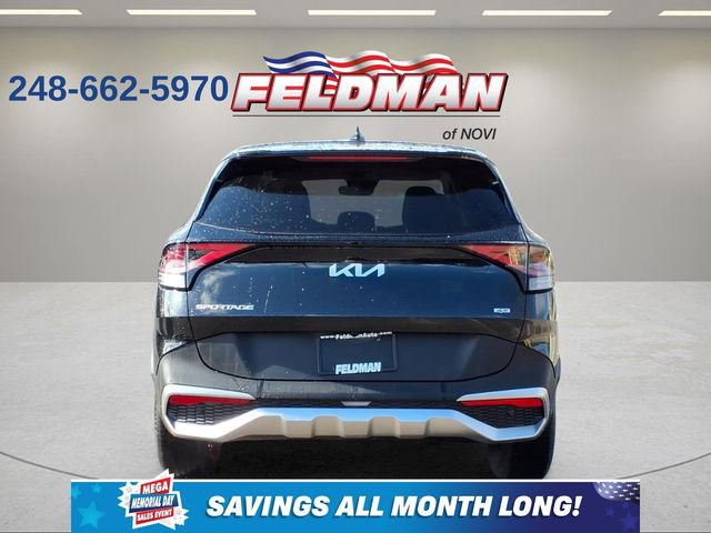 Used 2025 Kia Sportage LX AWD/4WD image 4