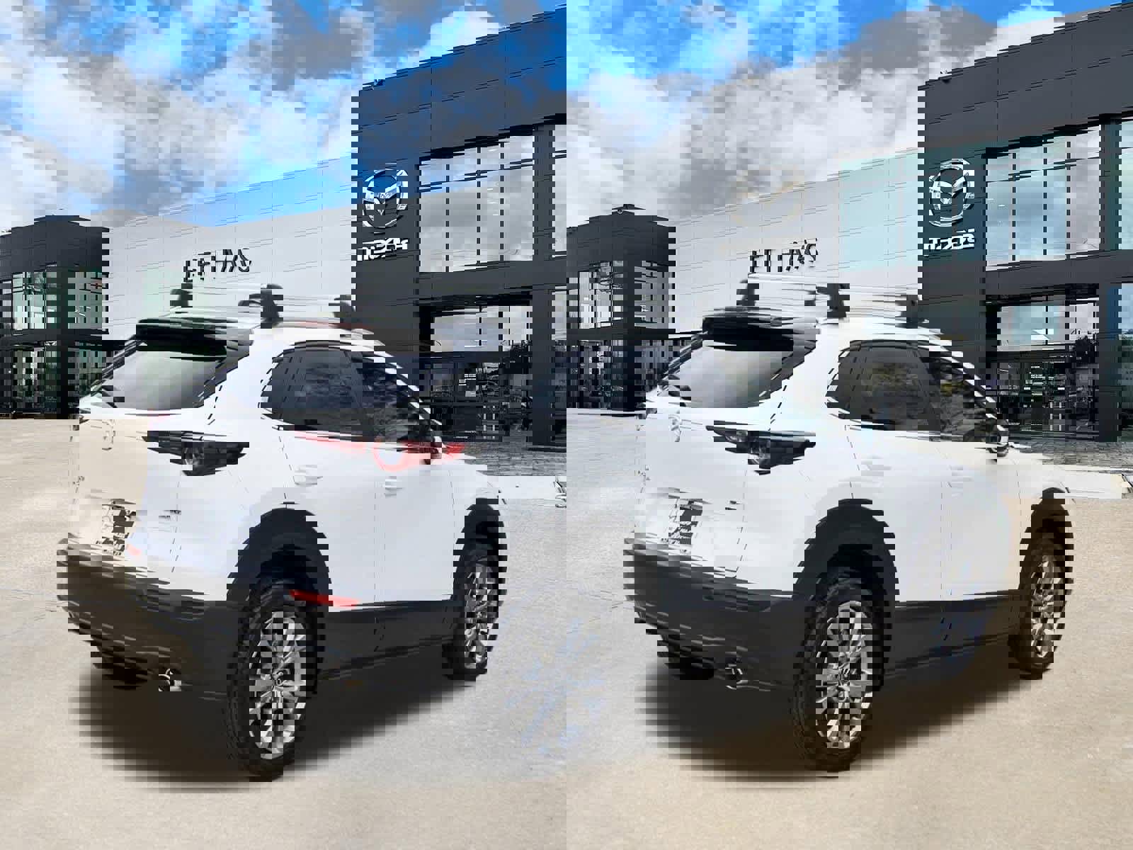 Used 2023 MAZDA CX-30 AWD 2.5 S w/ Preferred Package image 3