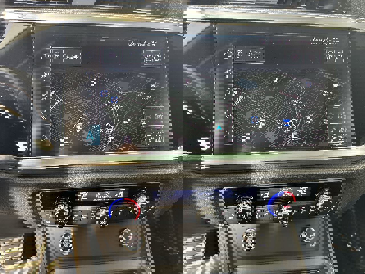 Used 2025 Audi Q3 2.0T Premium Plus w/ Premium Plus Package image 11