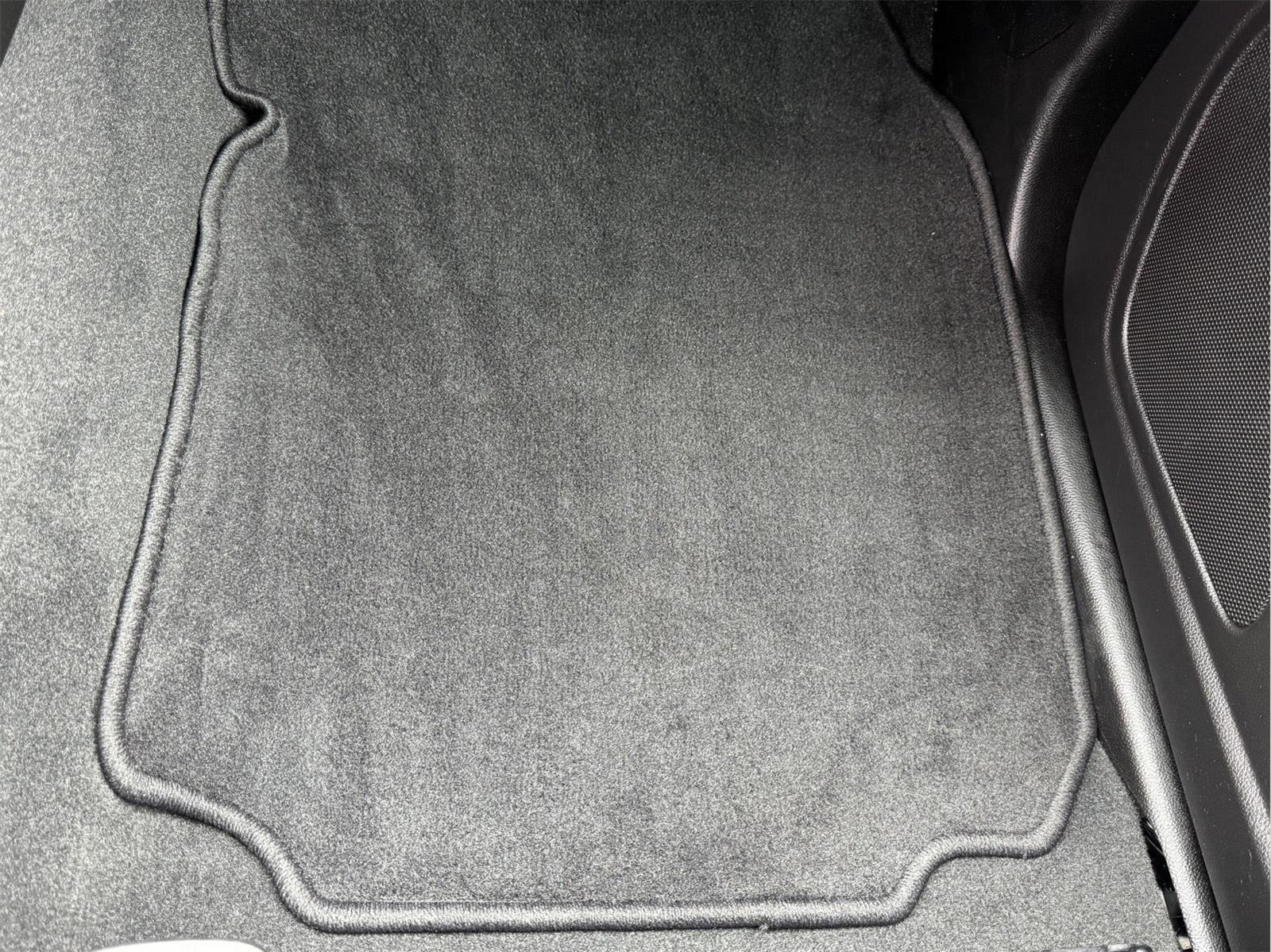 Used 2021 Chevrolet Colorado LT w/ LT Convenience Package image 26