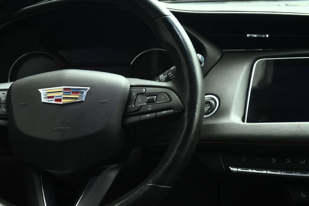 Used 2019 Cadillac XT4 Sport w/ Cold Weather Package FWD image 42