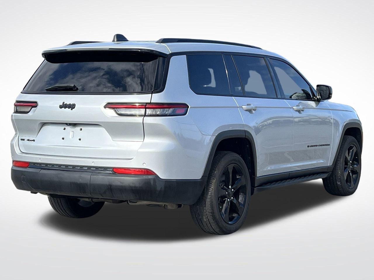 Used 2022 Jeep Grand Cherokee L Laredo image 37