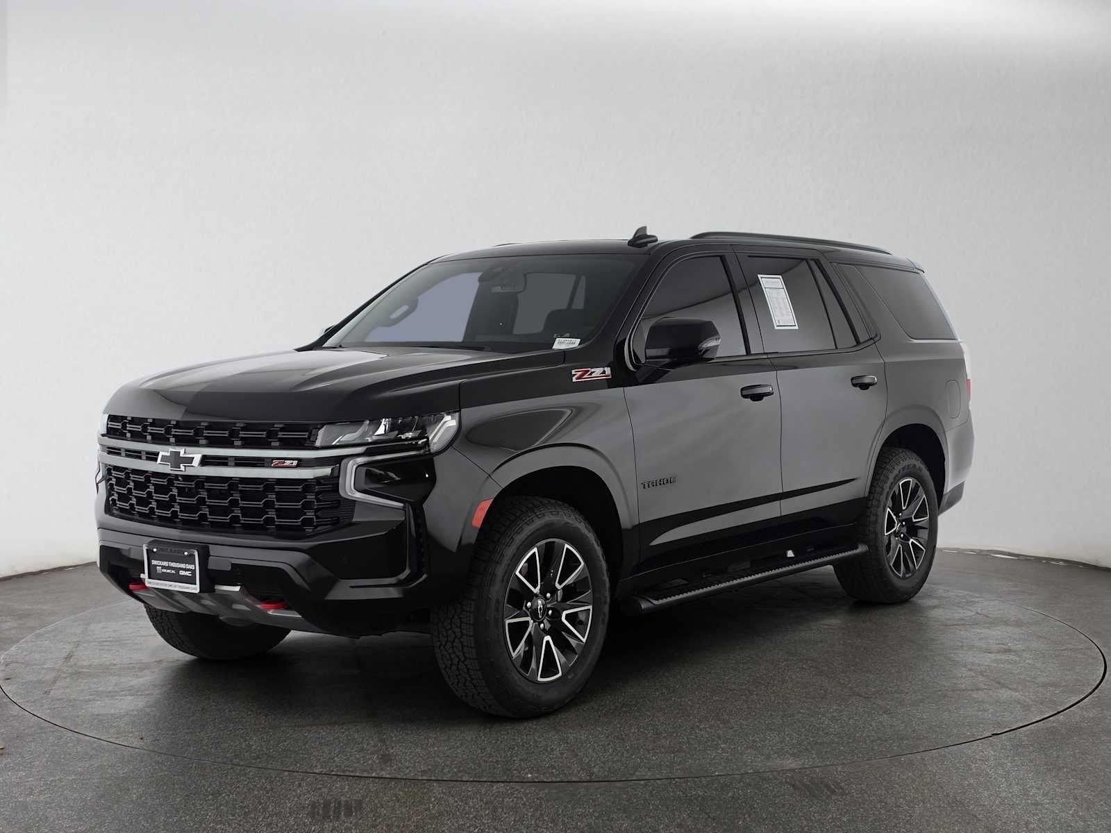 Used 2022 Chevrolet Tahoe Z71 w/ Z71 Off-Road Package AWD/4WD image 7