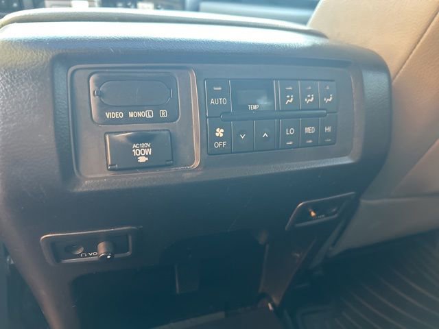 Used 2015 Toyota Sequoia Limited image 12