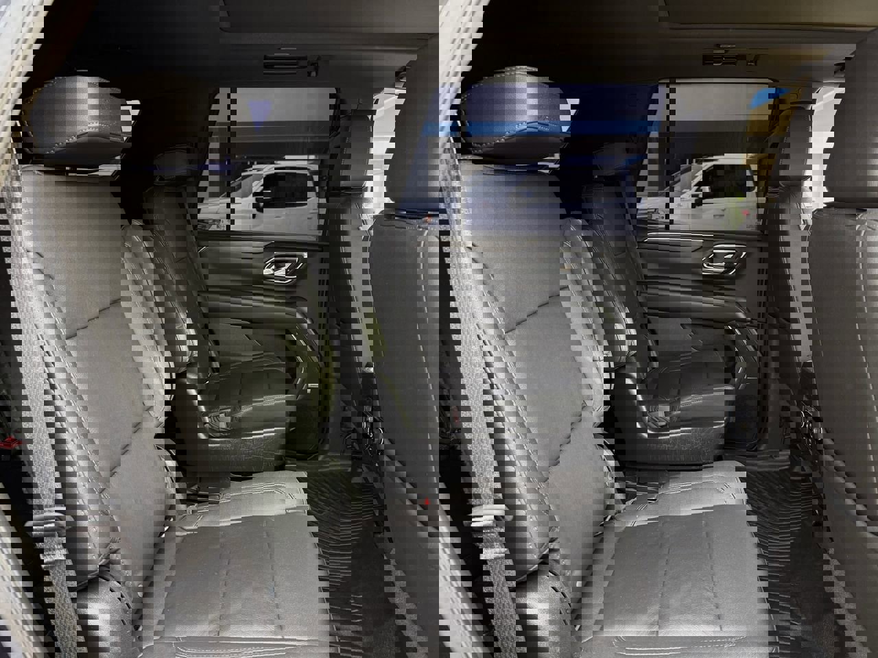 Used 2022 Chevrolet Tahoe LT w/ Luxury Package image 24