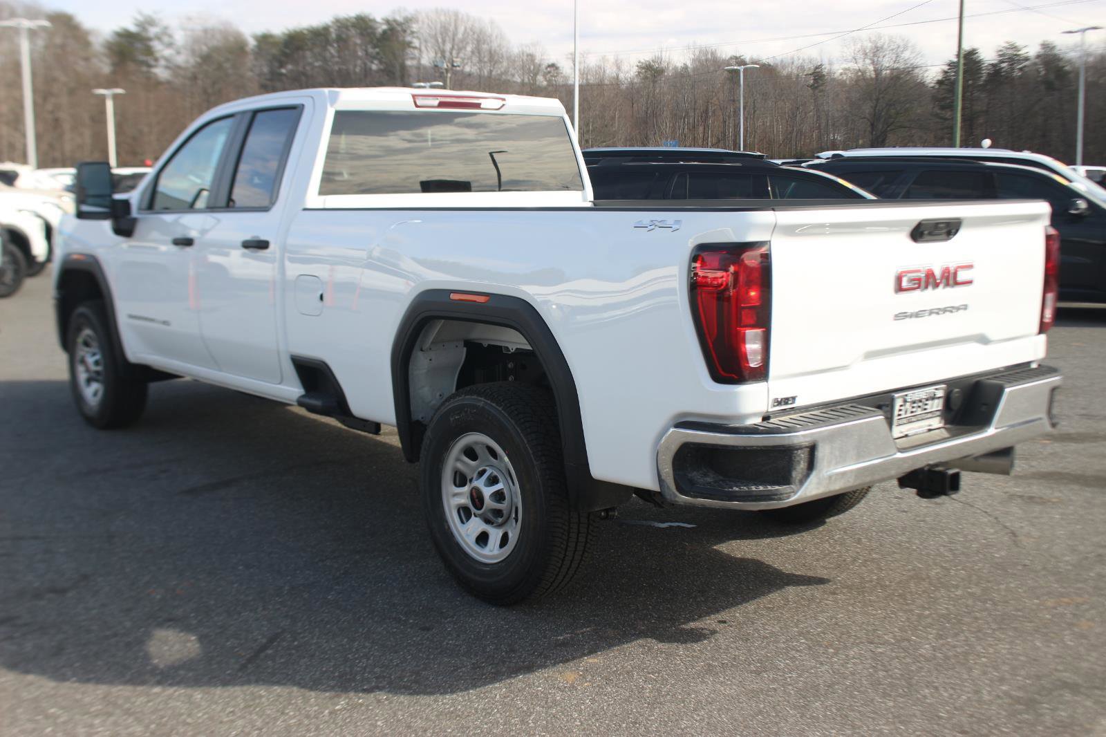 New 2026 GMC Sierra 3500 Pro w/ Convenience Package image 5