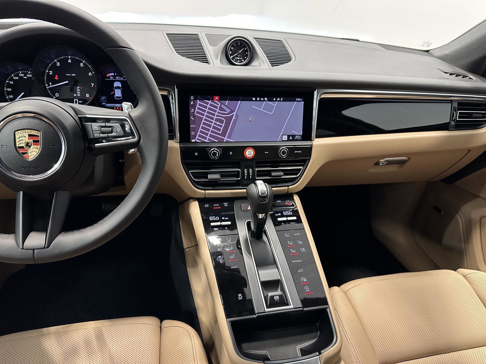 Certified 2026 Porsche Macan Turbo image 27