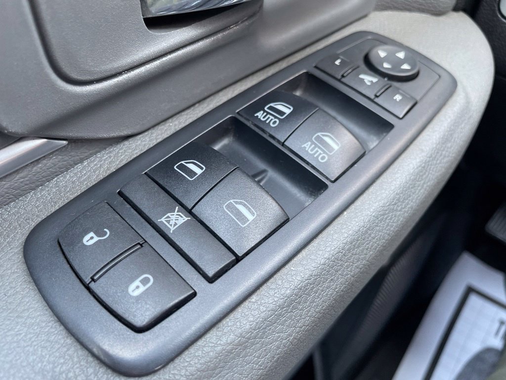 Used 2018 RAM 1500 Big Horn AWD/4WD image 12