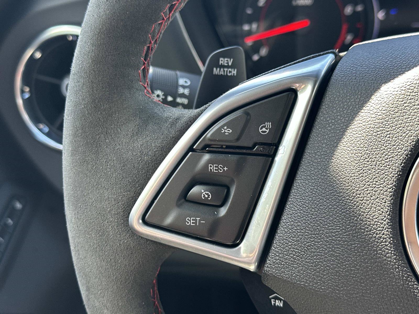 Used 2023 Chevrolet Camaro ZL1 RWD image 21