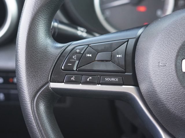 Used 2021 Nissan Versa S FWD image 16