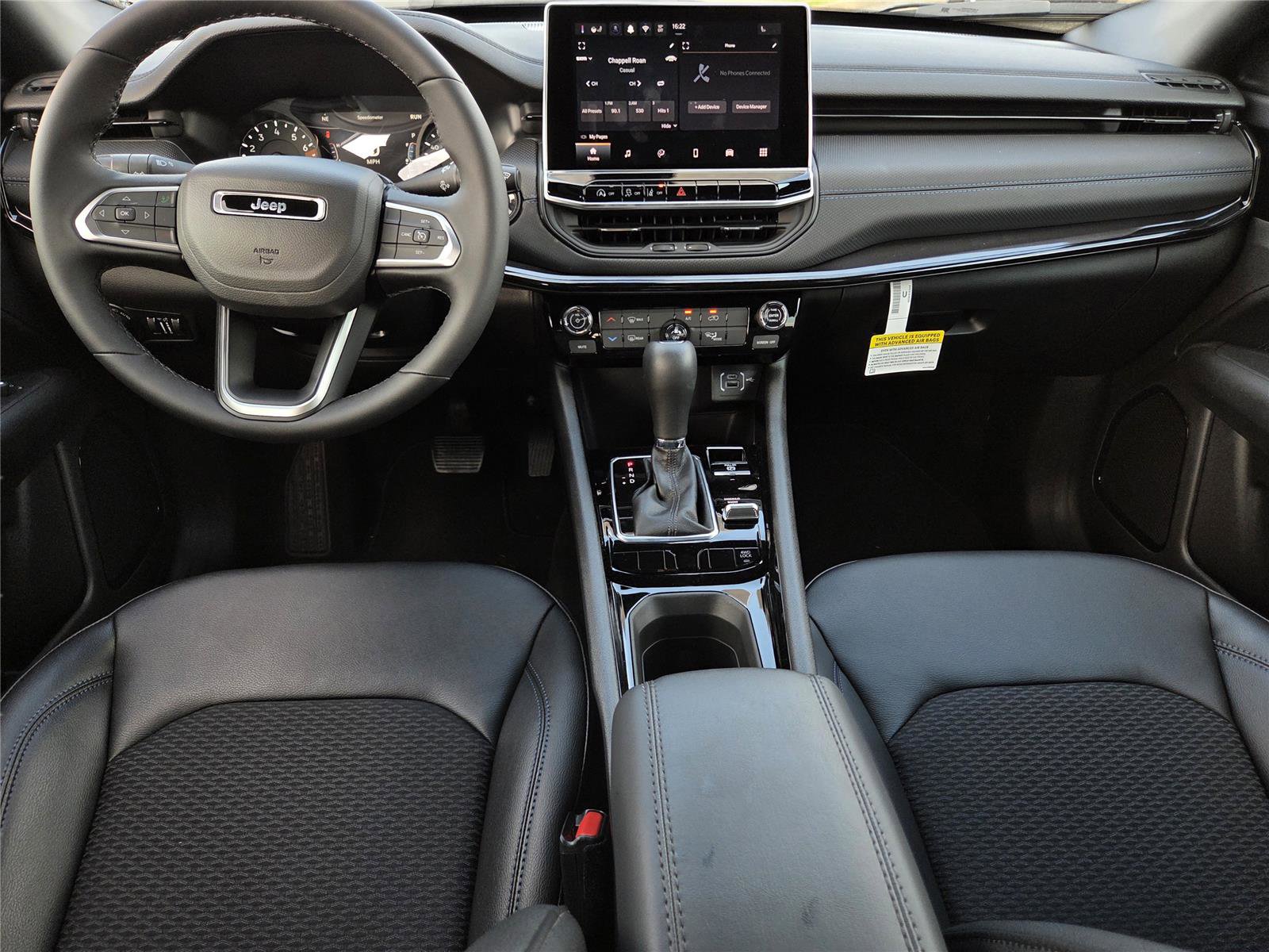 New 2026 Jeep Compass Latitude image 9