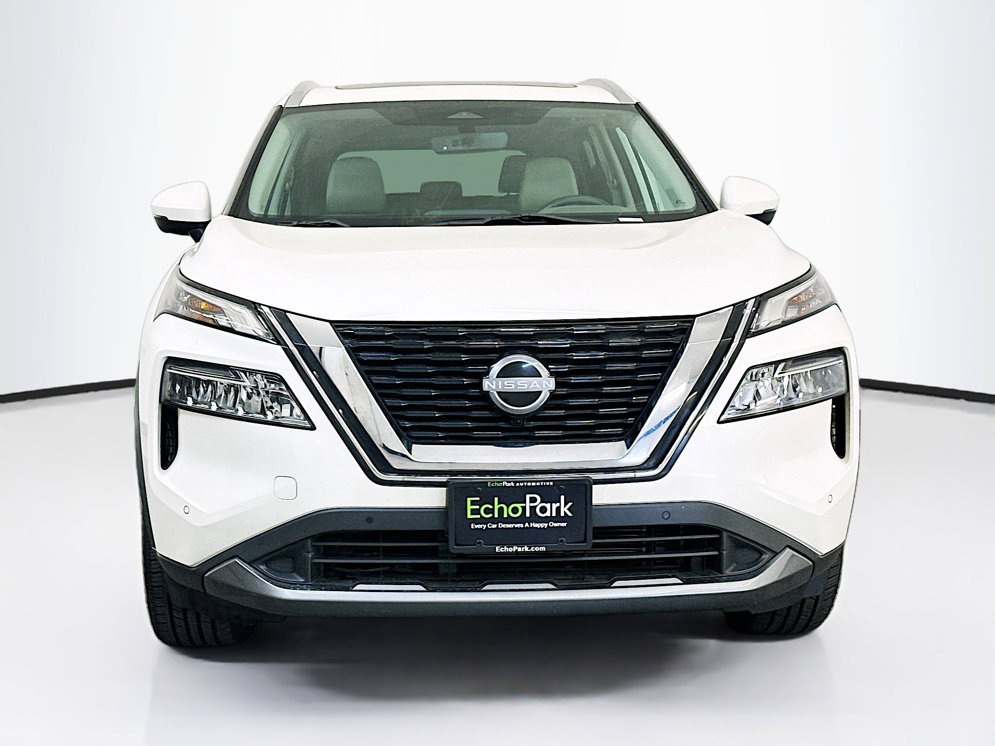 Used 2023 Nissan Rogue SL w/ SL Premium Package AWD/4WD image 2