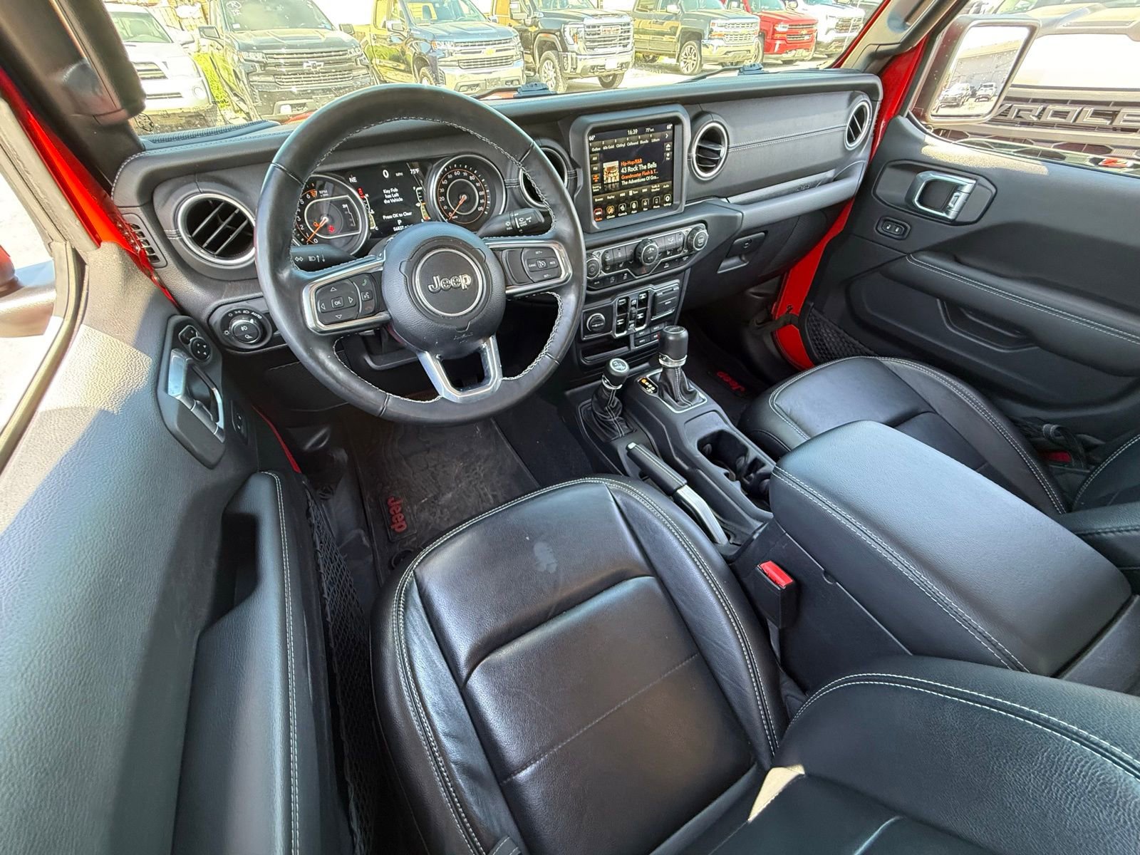 Used 2022 Jeep Gladiator Overland w/ Popular Equipment Package image 12