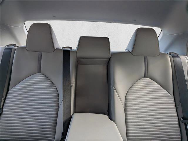 Used 2020 Toyota Camry SE image 15