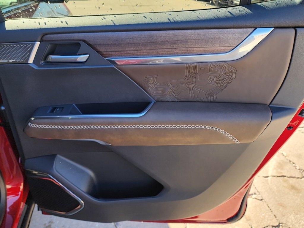 New 2026 GMC Acadia Denali Ultimate image 46