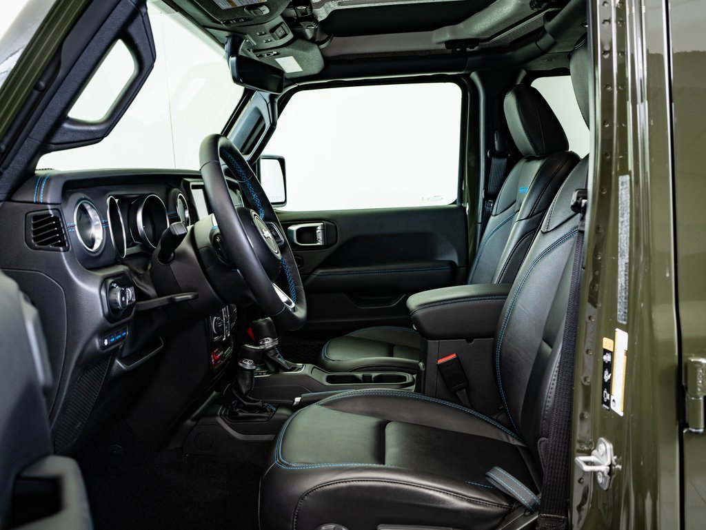 Used 2023 Jeep Wrangler Unlimited Rubicon 4xe w/ Cold Weather Group image 26