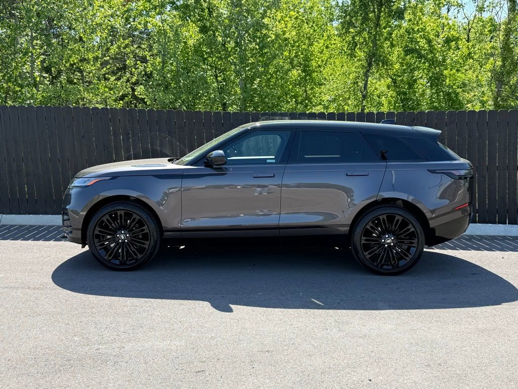 Certified 2026 Land Rover Range Rover Velar Dynamic SE AWD/4WD image 2