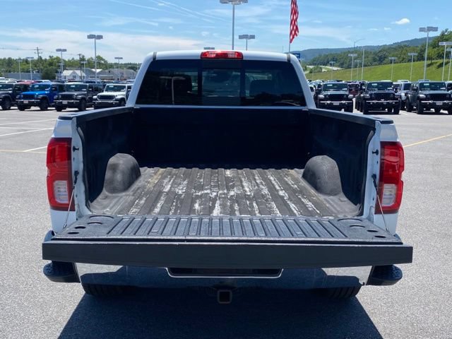 Used 2017 Chevrolet Silverado 1500 LTZ w/ Sport Package AWD/4WD image 9