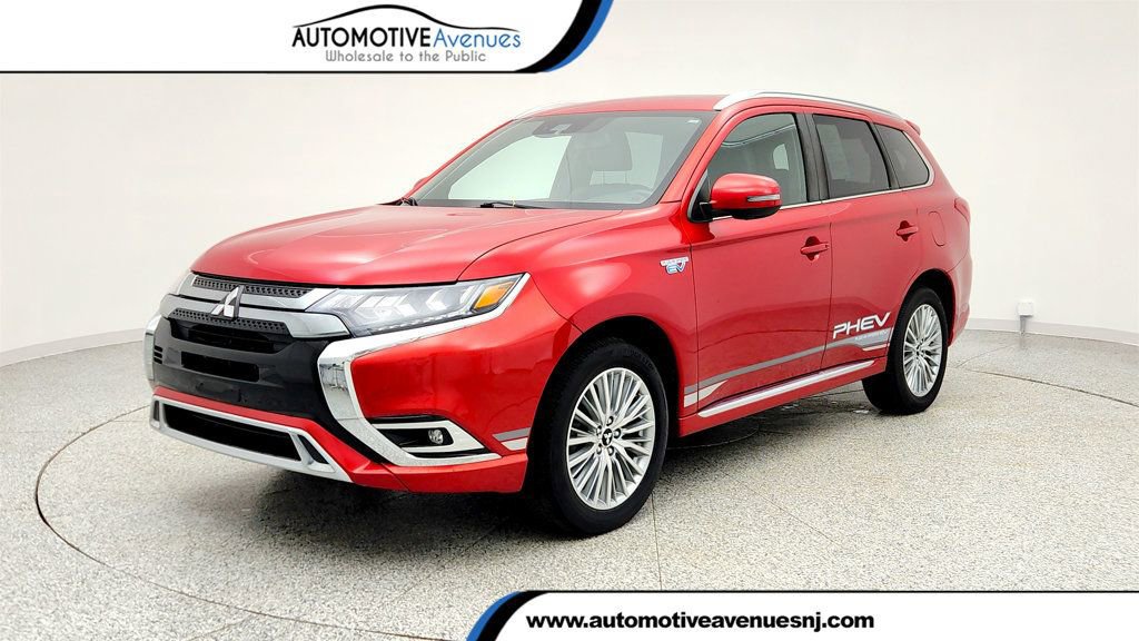 Used 2019 Mitsubishi Outlander GT image 1