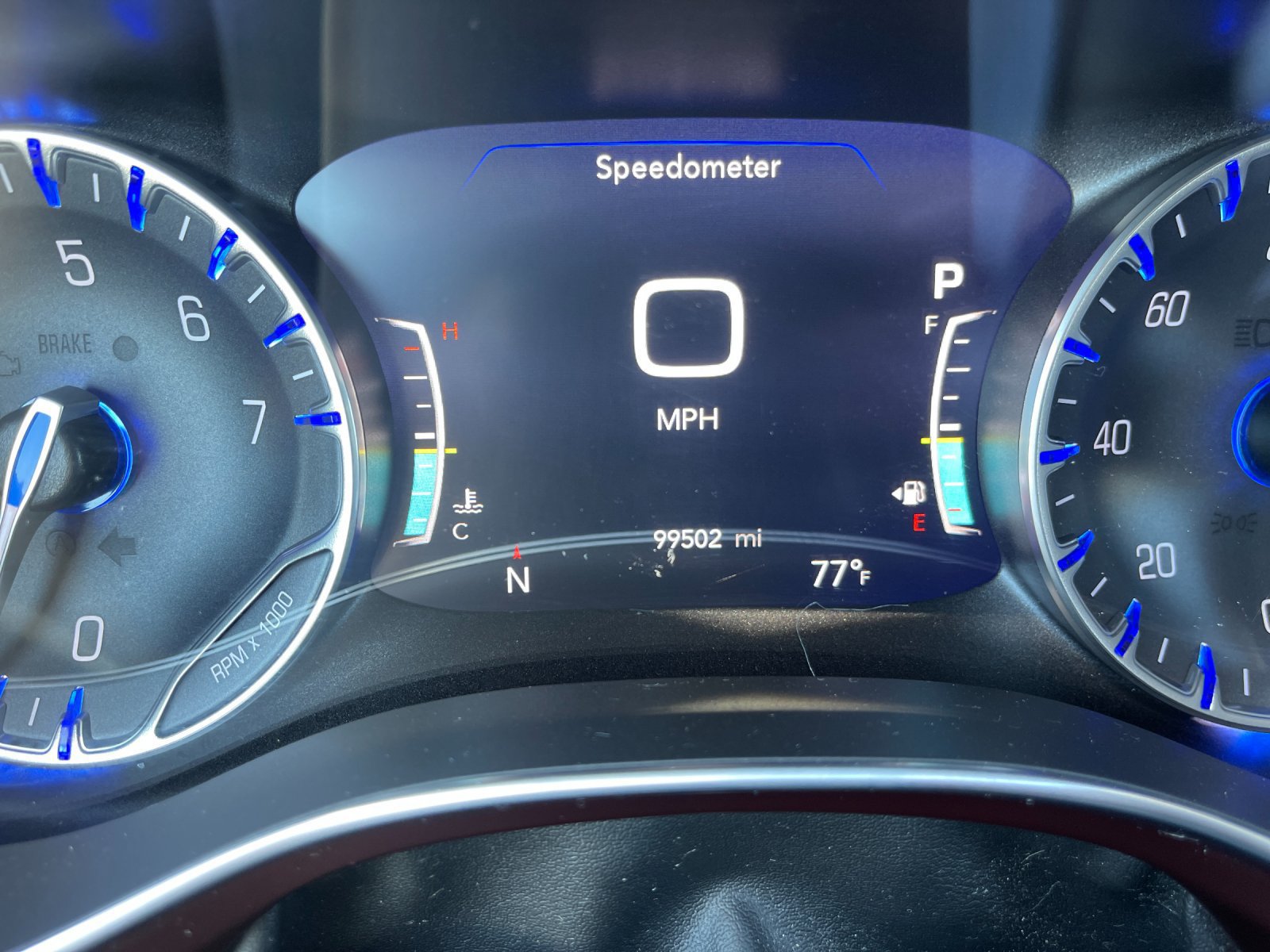 Used 2020 Chrysler Pacifica Limited FWD image 30