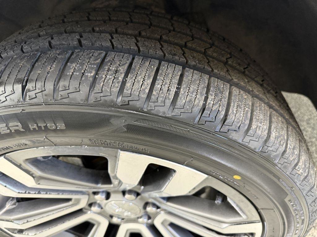 Used 2019 GMC Yukon XL Denali w/ Denali Ultimate Package image 49