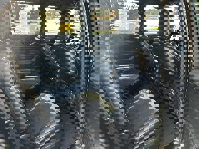 Used 2024 Jeep Grand Cherokee L Altitude image 19