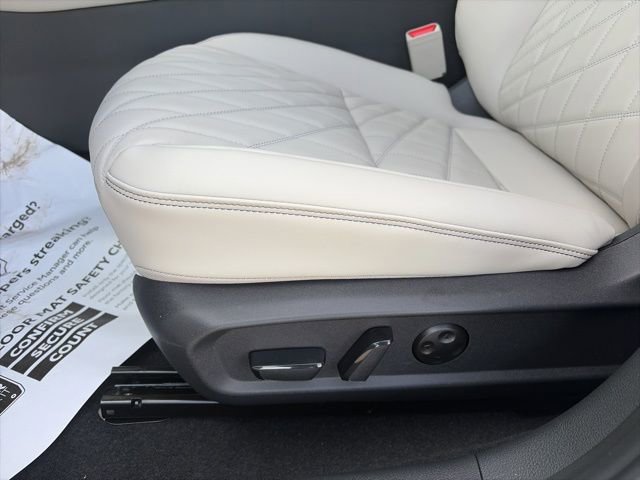 New 2026 Nissan Sentra SL image 10