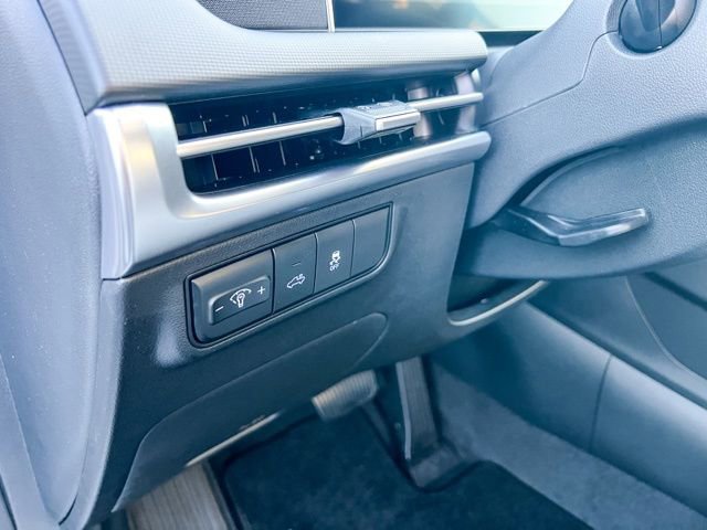 New 2025 Hyundai Santa Cruz SEL image 18