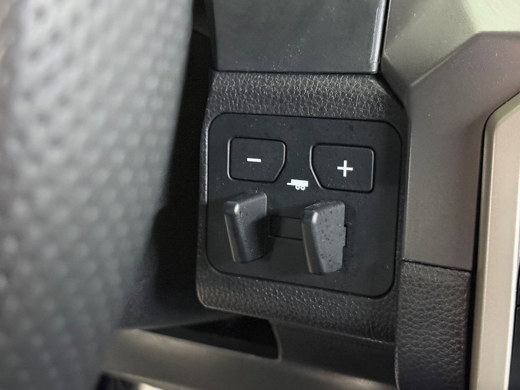 Used 2024 Toyota Tacoma TRD Sport image 42