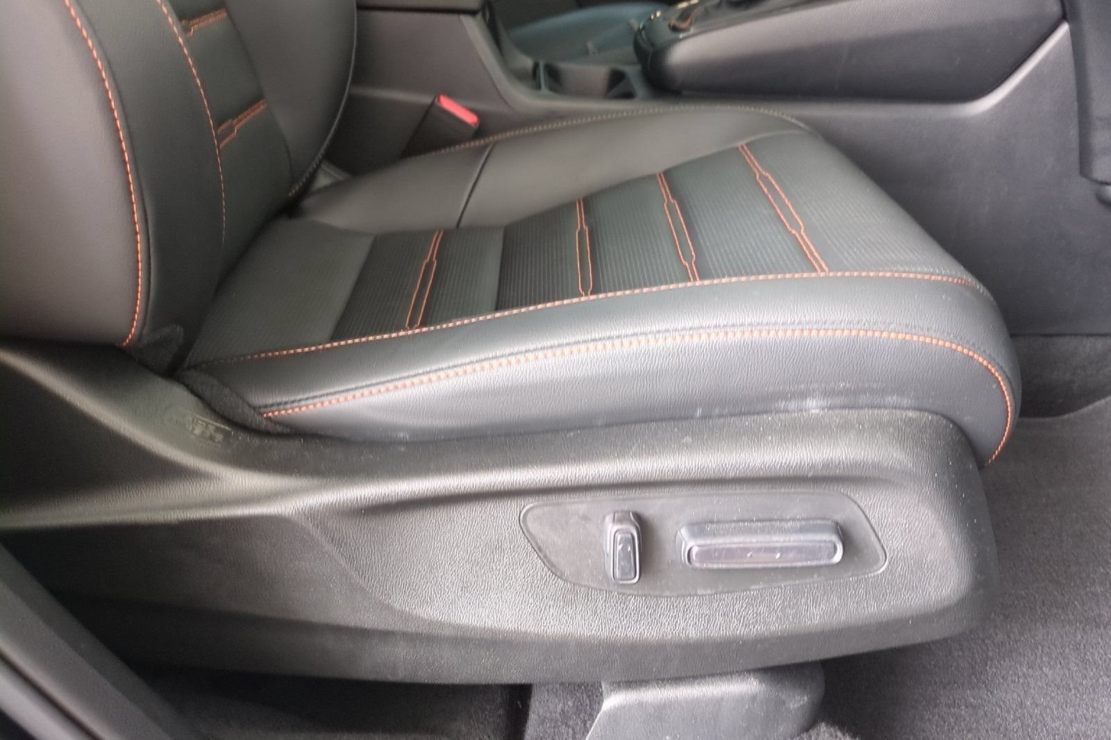 Used 2025 Honda CR-V Sport Touring image 22