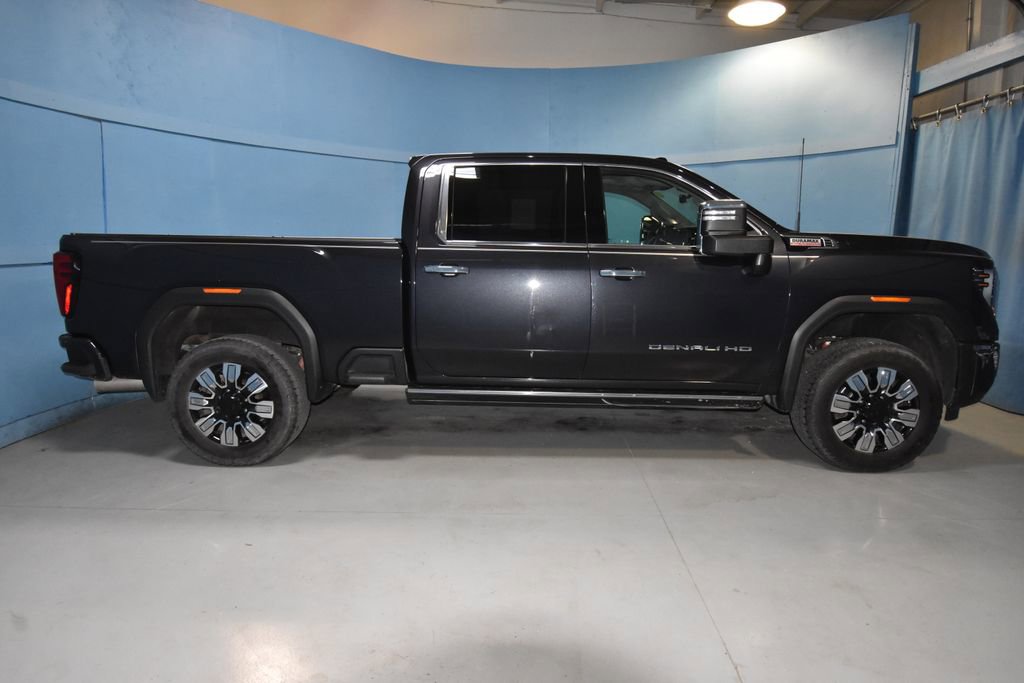 Used 2024 GMC Sierra 2500 Denali w/ Denali Reserve Package AWD/4WD image 23