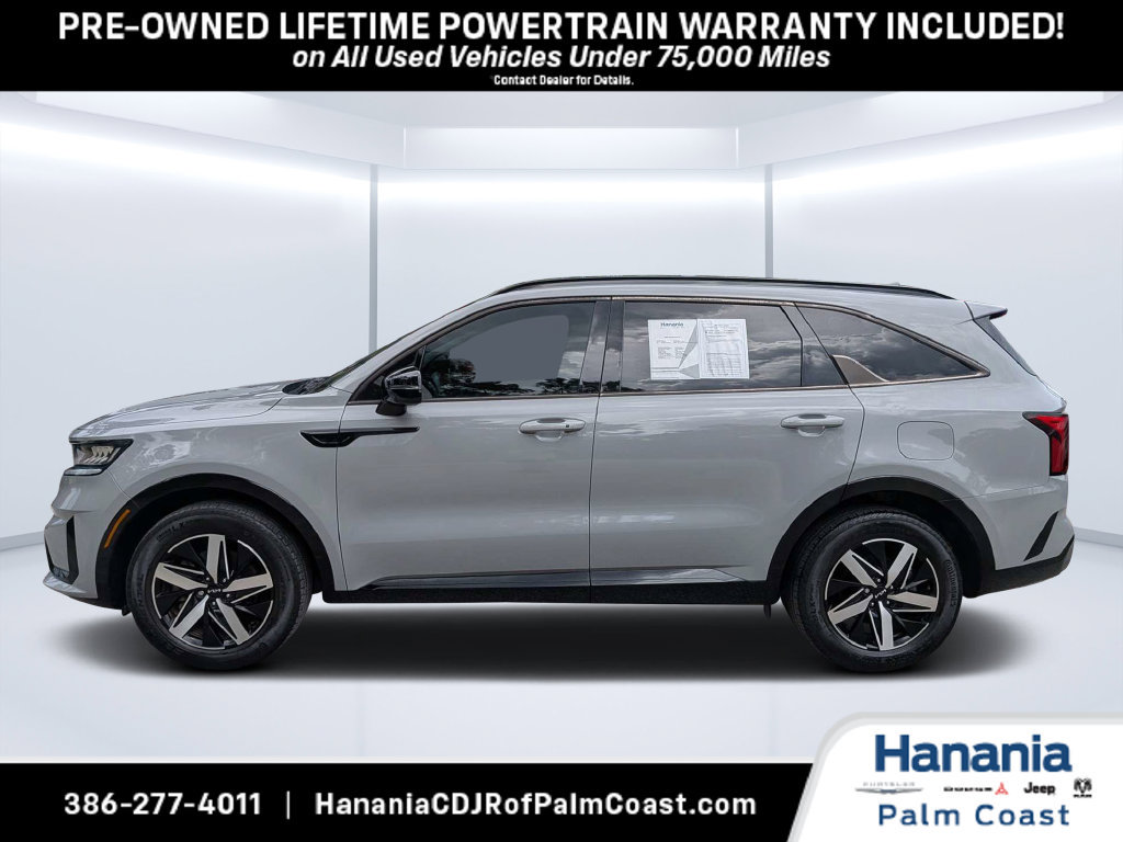 Used 2023 Kia Sorento EX w/ Panoramic Sunroof Package FWD image 6