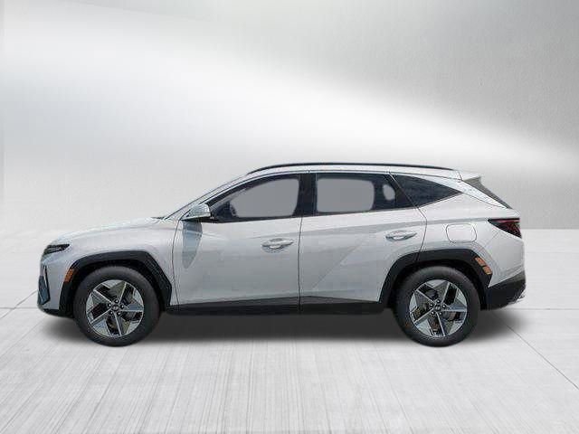 New 2026 Hyundai Tucson SEL FWD image 3