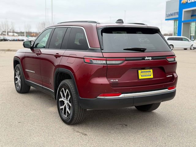 Used 2025 Jeep Grand Cherokee Limited w/ Trailer Tow Package AWD/4WD image 8