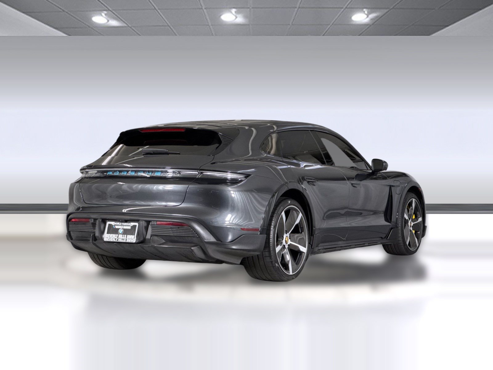 Used 2022 Porsche Taycan Turbo S AWD/4WD image 9