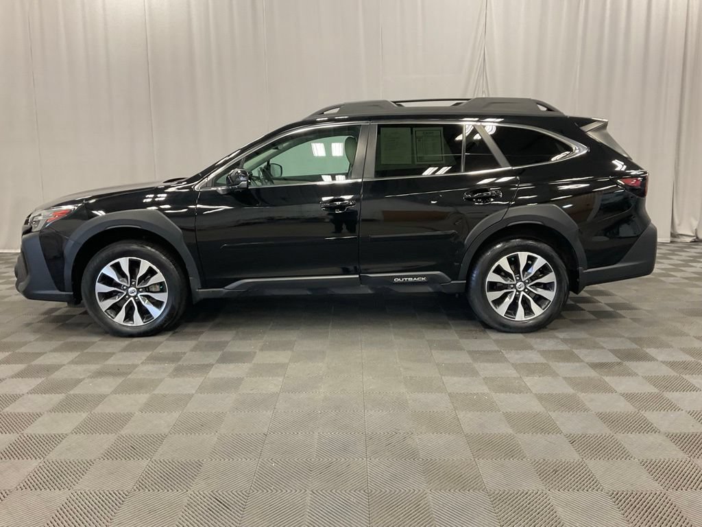 Used 2023 Subaru Outback Limited XT w/ Popular Package #2 AWD/4WD image 18