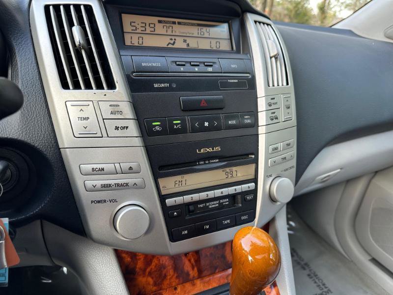 Used 2006 Lexus RX 330 FWD image 25