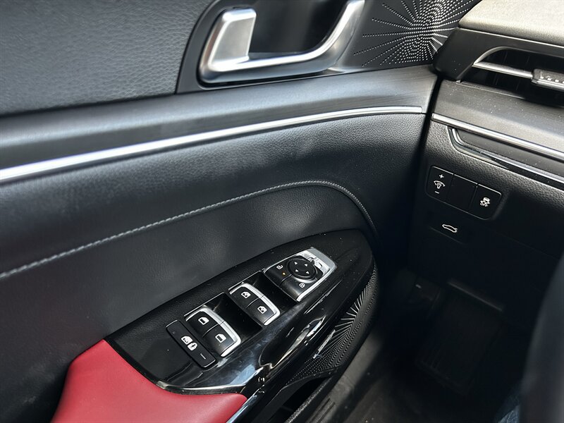 Used 2025 Kia K5 GT-Line w/ GT-Line Premium Package FWD image 26
