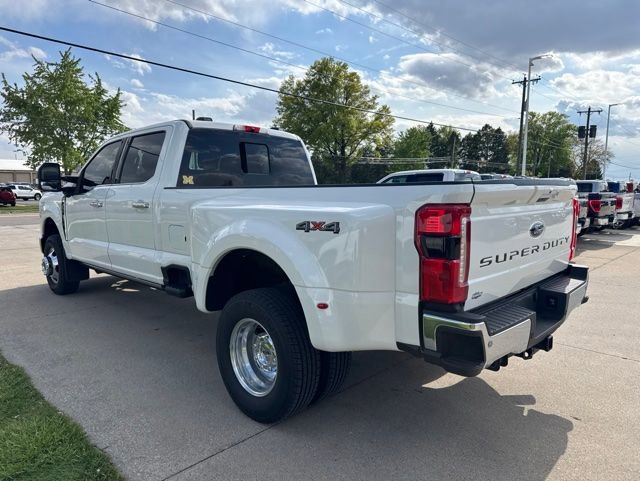 Used 2024 Ford F350 Lariat w/ Lariat Ultimate Package AWD/4WD image 5