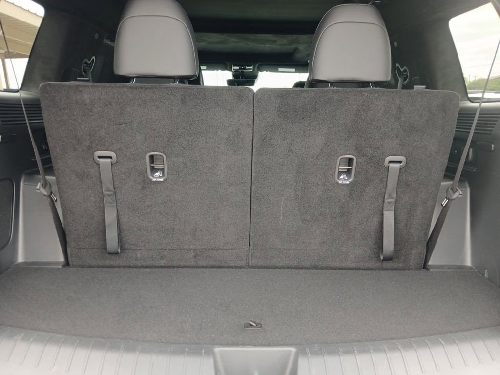Used 2025 Hyundai Santa Fe Calligraphy AWD/4WD image 16