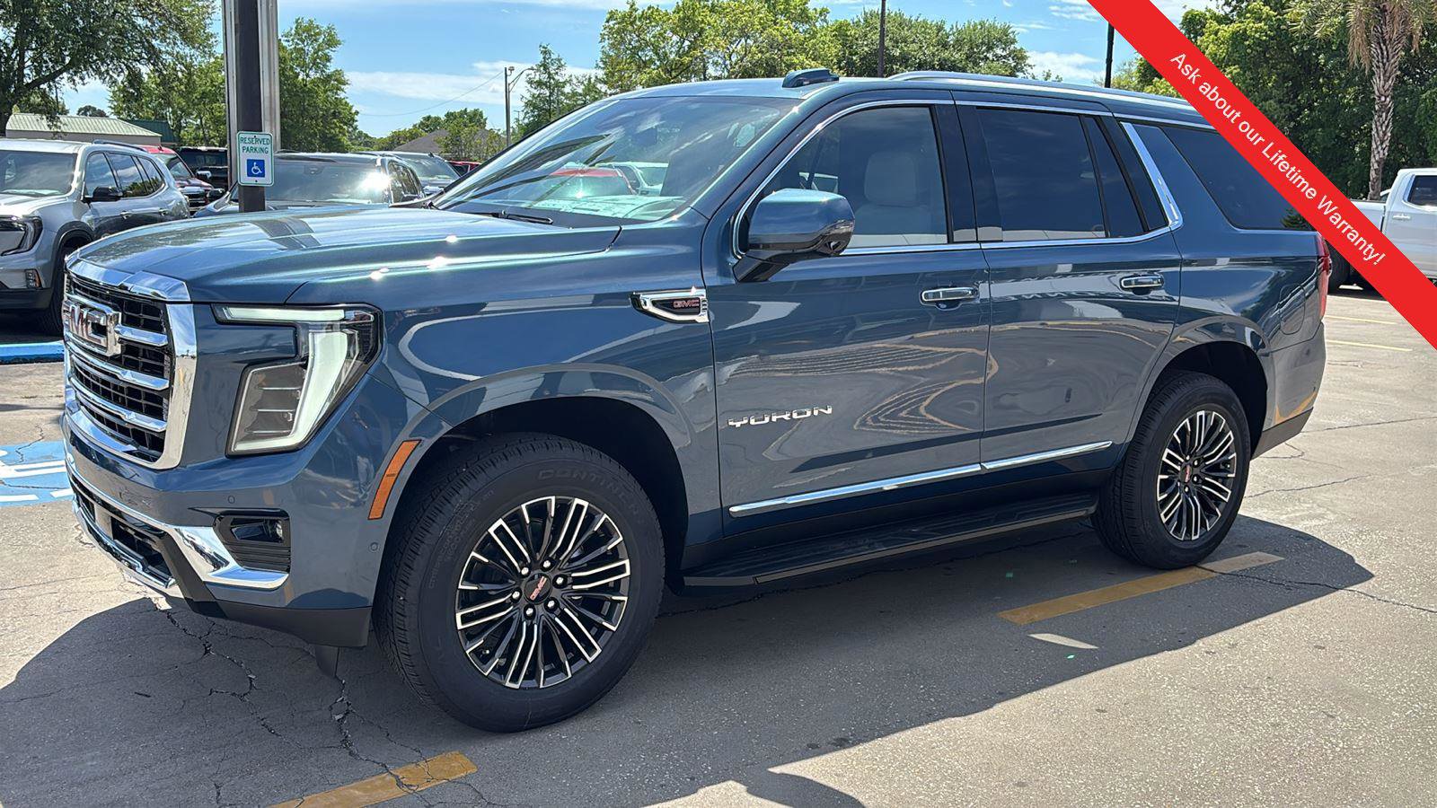 New 2026 GMC Yukon Elevation RWD image 3