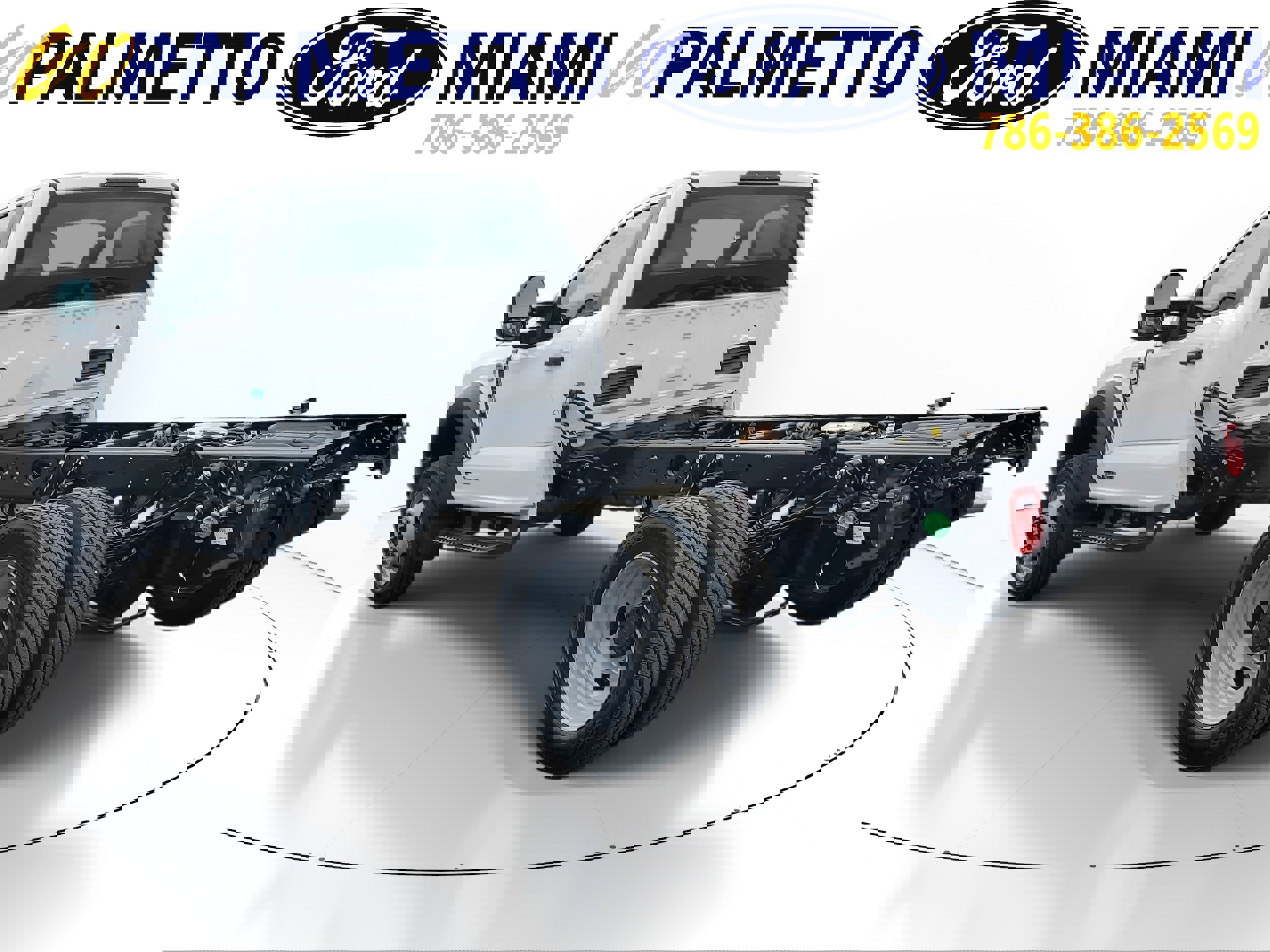 New 2026 Ford F550 2WD Regular Cab Super Duty w/ XL Chrome Package image 4