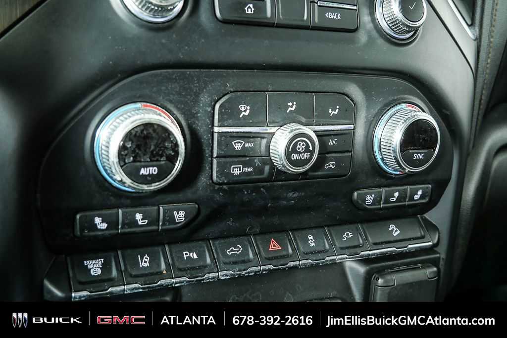 Used 2020 GMC Sierra 2500 AT4 w/ AT4 Premium Package image 18