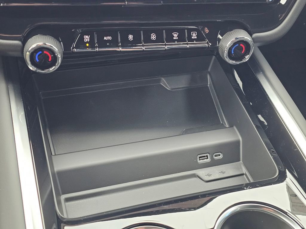 New 2026 Chevrolet Suburban LS w/ Max Trailering Package image 33