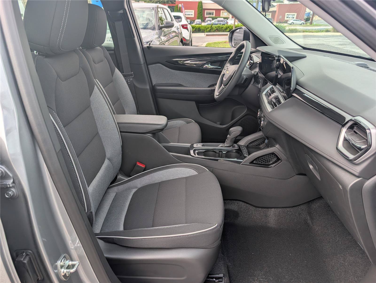 New 2026 Chevrolet TrailBlazer LS AWD/4WD image 7